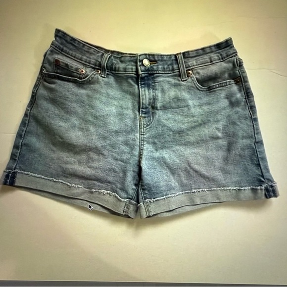 Levi's denizen Jean Shorts for Women frayed cut off mid rise size 10 waist 30 - Picture 1 of 7
